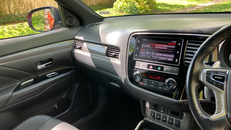 Mitsubishi Outlander 2.4 PHEV 4h 5dr Auto Estate